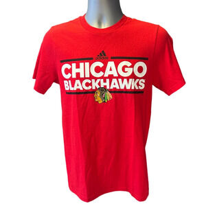 NWT Adidas NHL Chicago Blackhawks Red The Go-To Tee, Size S